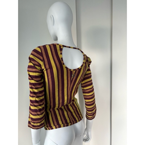 Save the Queen Top - Picture 3 of 7